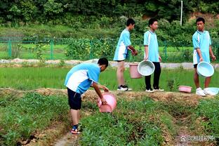 媒体人：孙铭徽胡金秋是大基本盘 高锋线群攻守兼备给了足够支撑